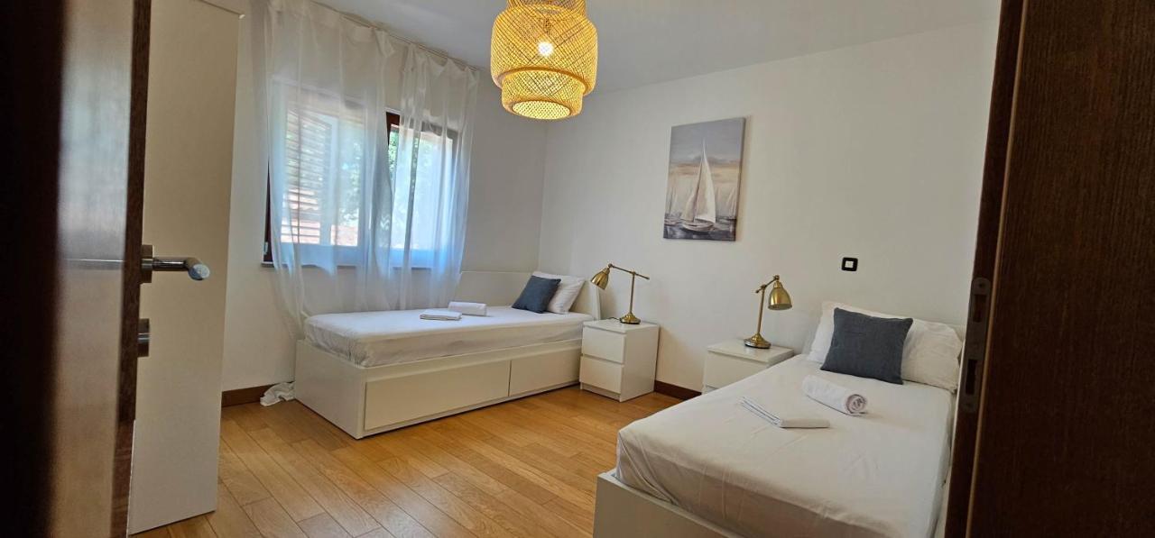 Apartment Bluemare B3 With Shared Pool Ližnjan Exteriér fotografie
