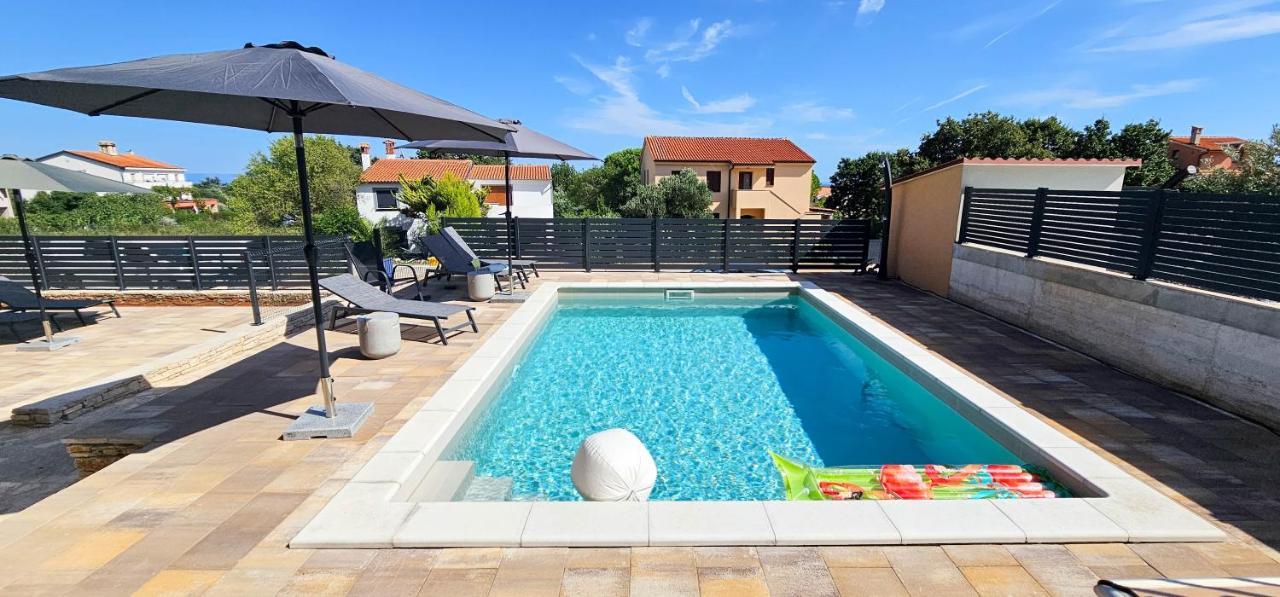 Apartment Bluemare B3 With Shared Pool Ližnjan Exteriér fotografie